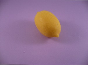 Zitronenförmig - Zitronenduft